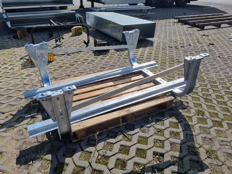 Kosz Koła Zapasowego Naczepa SCHMITZ