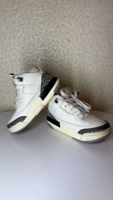 Кросівки дитячі Jordan Nike (оригінал) розмір 22 устілка 12 см