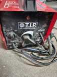 Witam sprzedam spawarkę tip 170 230 /380 volt