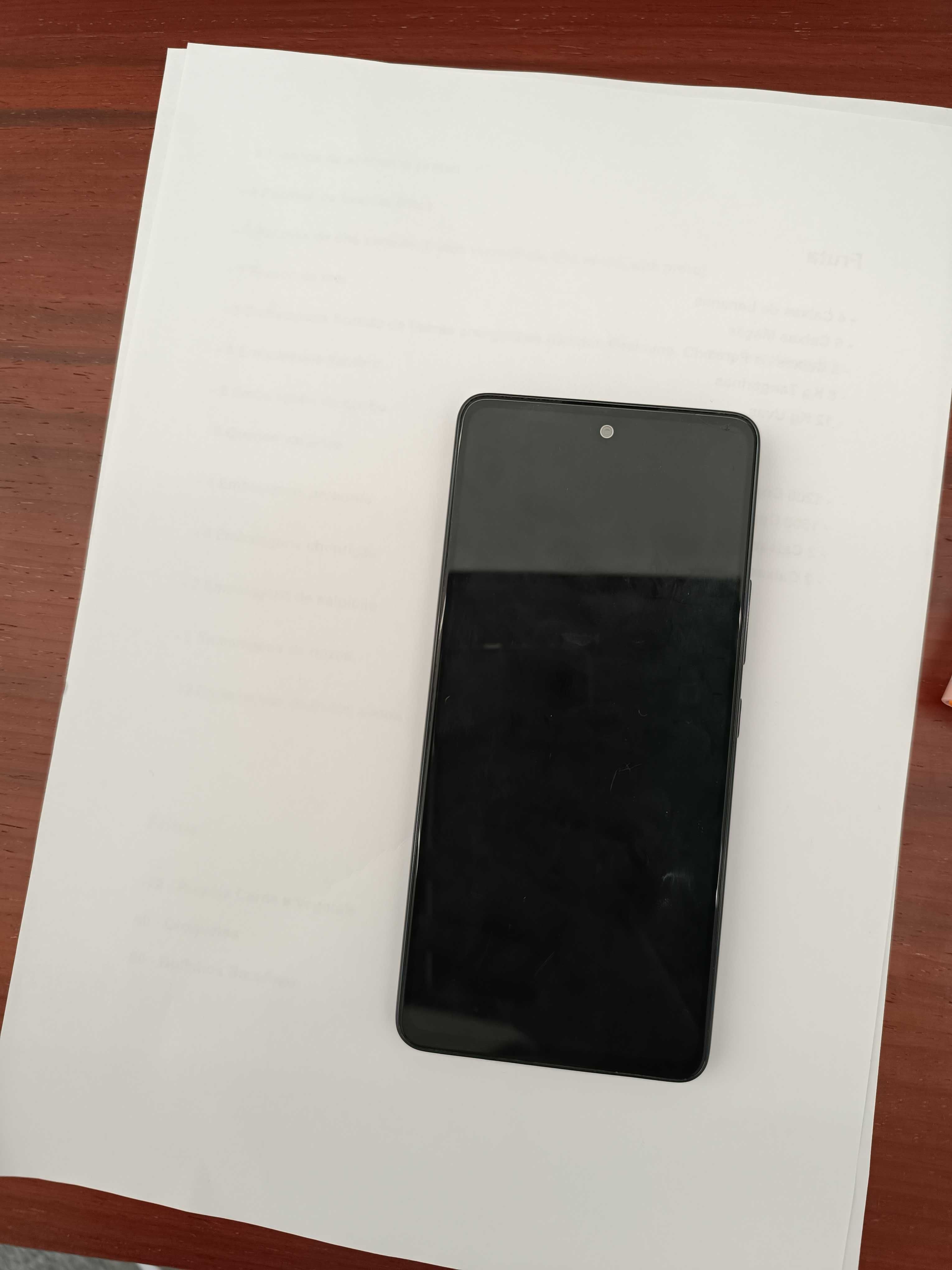 Samsung Galaxy A53 5G em bom estado