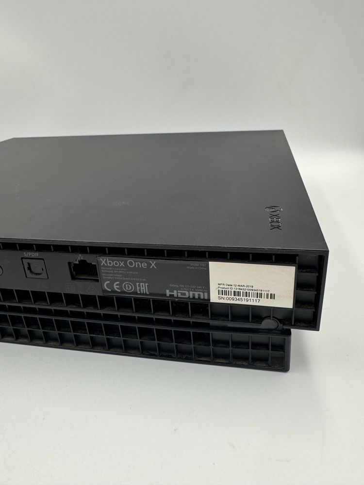 Xbox One X 1Tb Gwarancja
