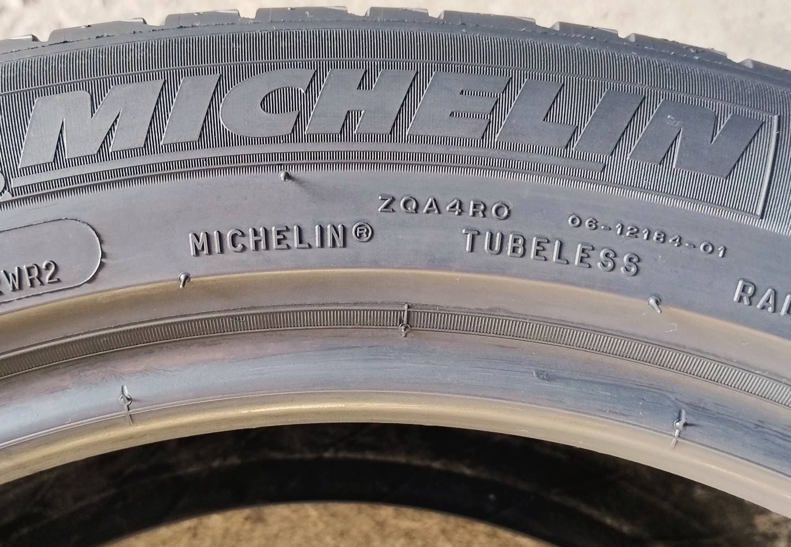 Шини літні R18 225/50 Michelin Primacy 3