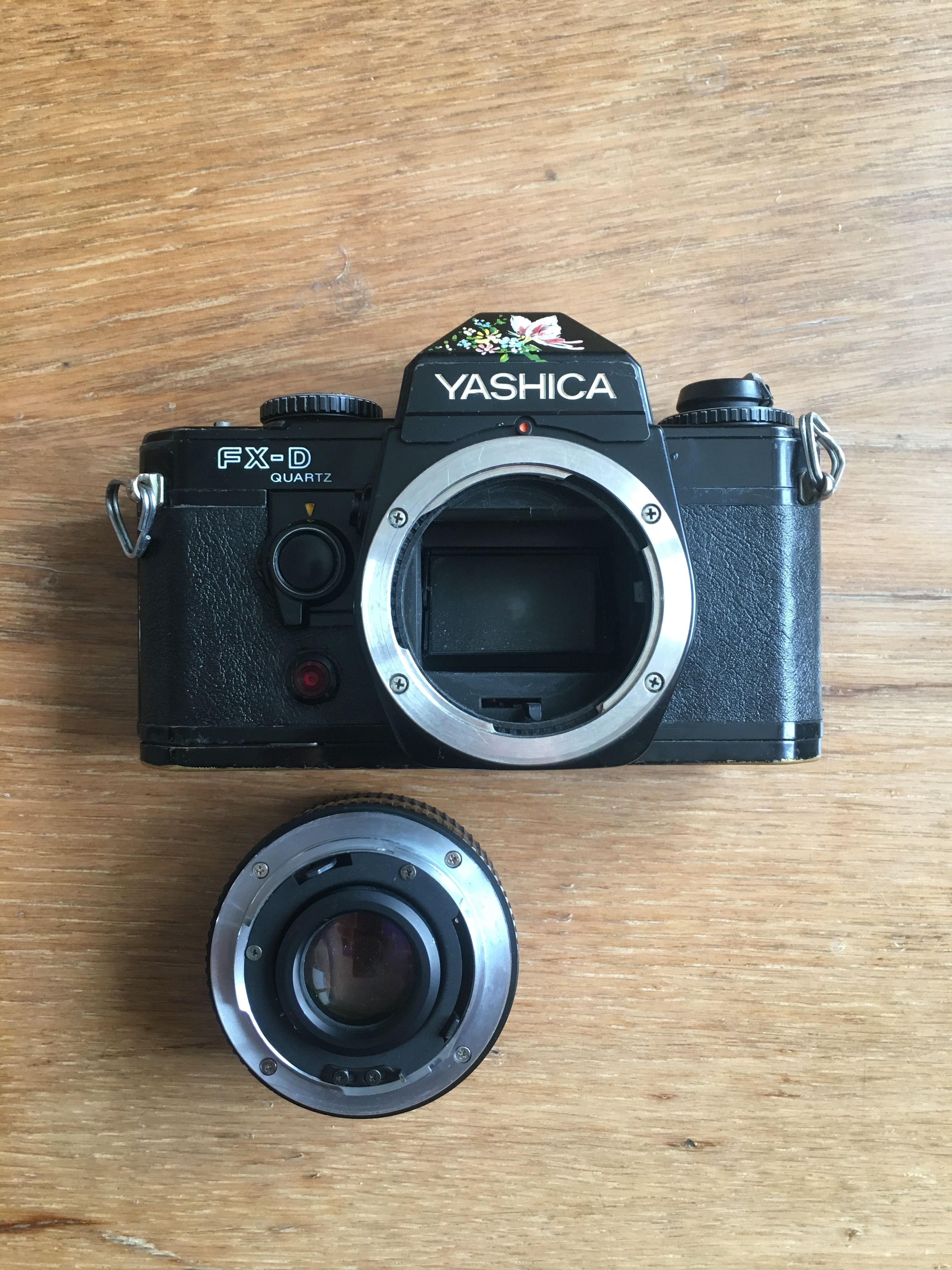 Плівковий фотоапарат Yashica FX-D Quartz з об‘єктивом Yashica ML 50 2