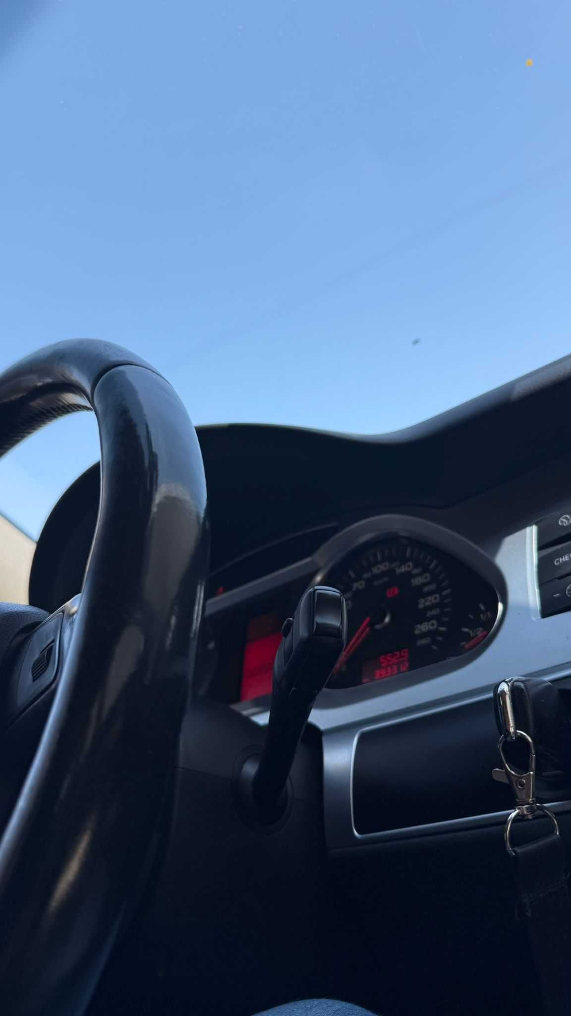 Audi A6  2.7 caixa automática