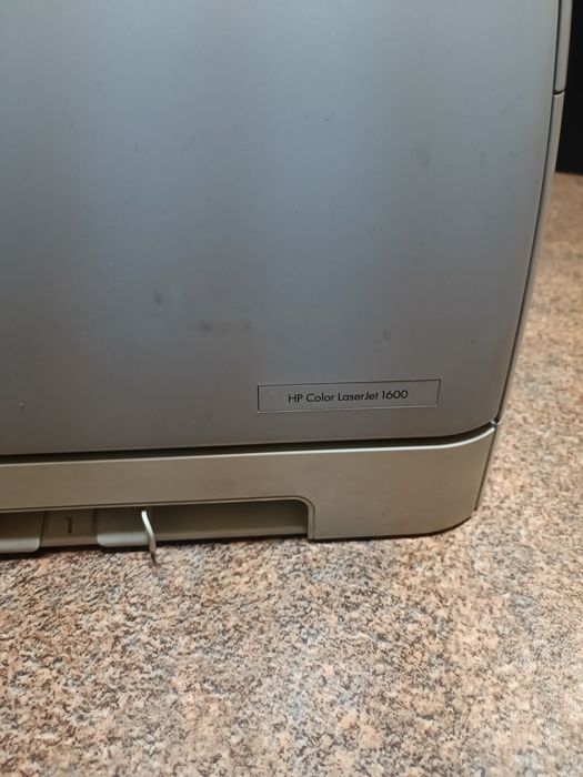 Цветной лазерный принтер