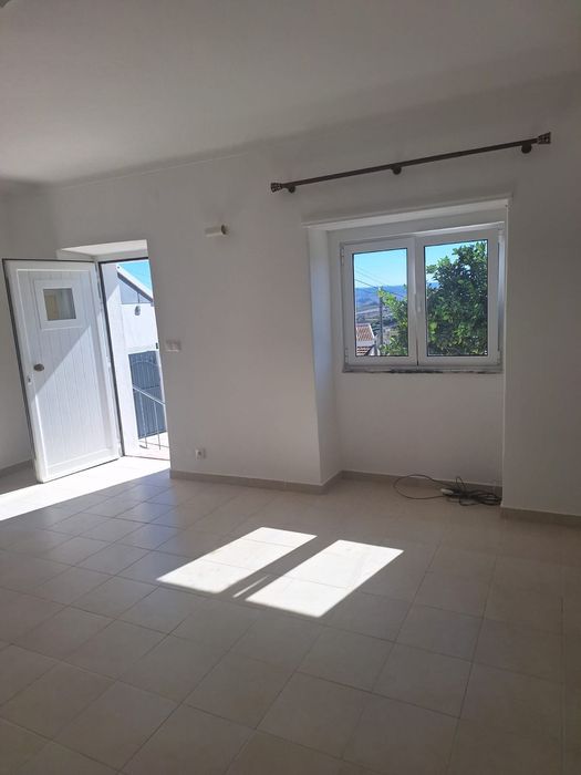 Moradia em Cabanas de Torres