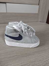 Buty Nike rozmiar 20