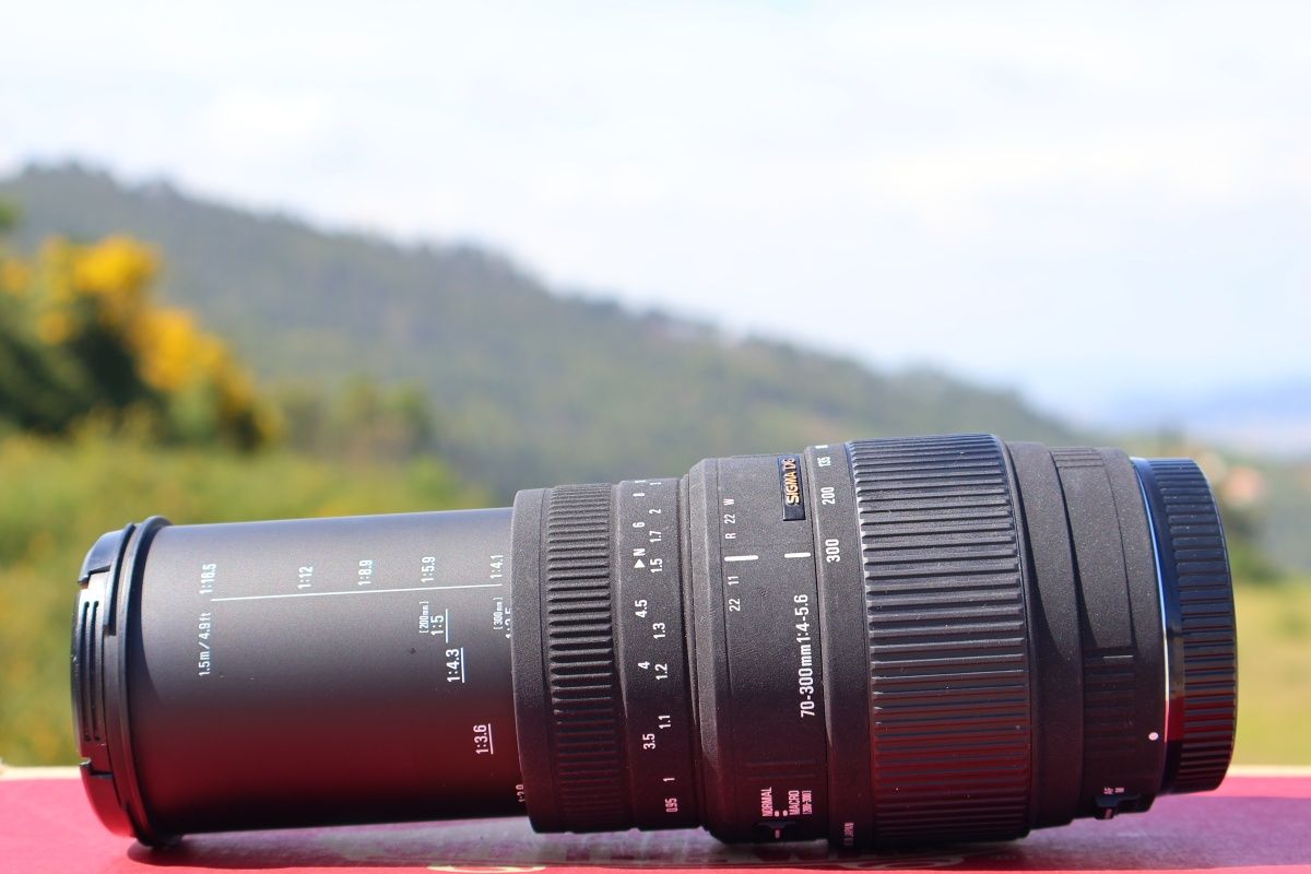 Sigma 70-300 mm F/4-5.6 DG Macro (Canon EF)