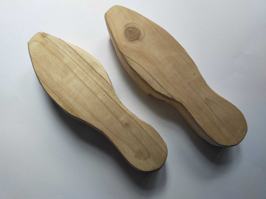 Patynki drewniane średniowieczne,kopia z portu Yenikapi-Konstantynopol