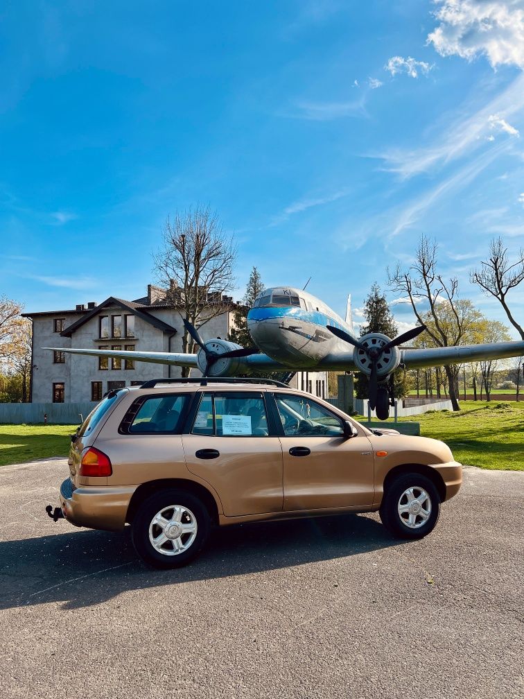 Hyundai Santa Fe 2.0 CRDi 2002 r. 113KM Diesel HAK Złoty