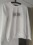 Bluza guess jest dobrym stanie nic nie zniszczona ubrana dwa razy