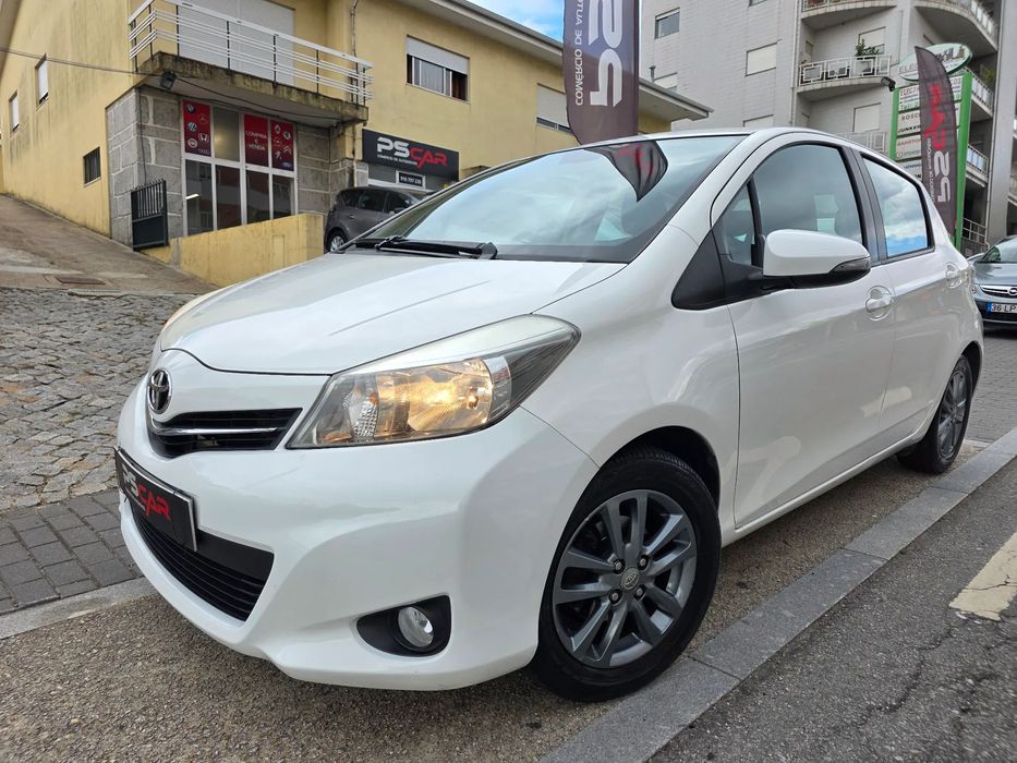 Toyota Yaris 1.0 VVT-i Comfort +PS Style+P.Techno