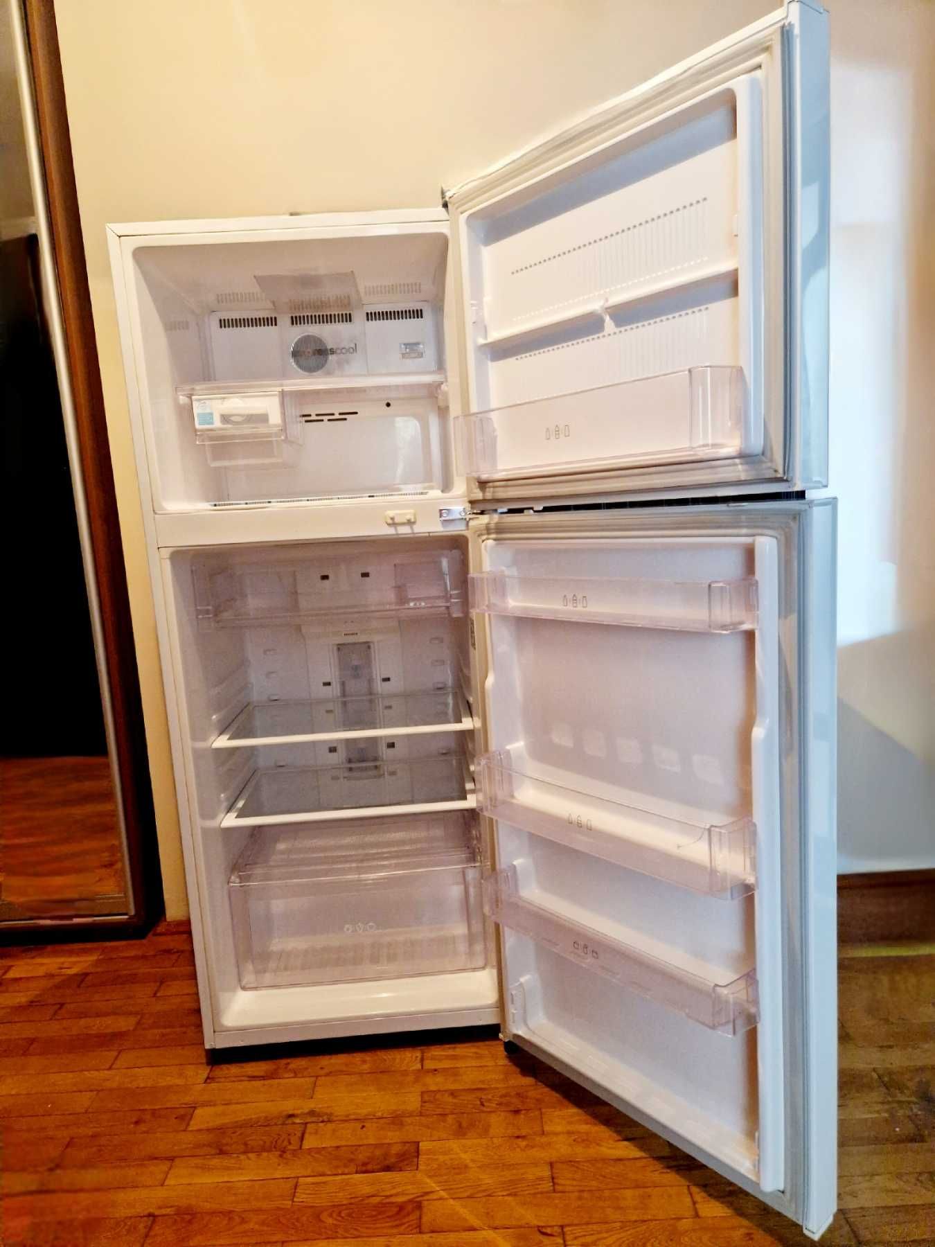 Холодильник LG GR-B492YCA