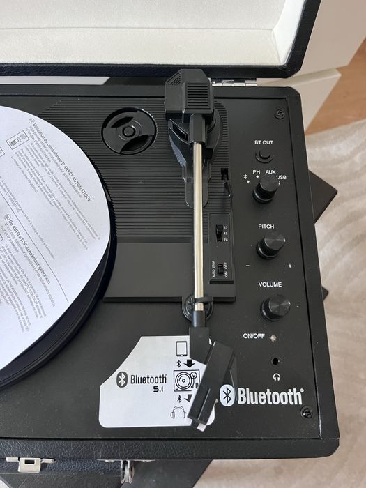 Gira-discos SWONGSON