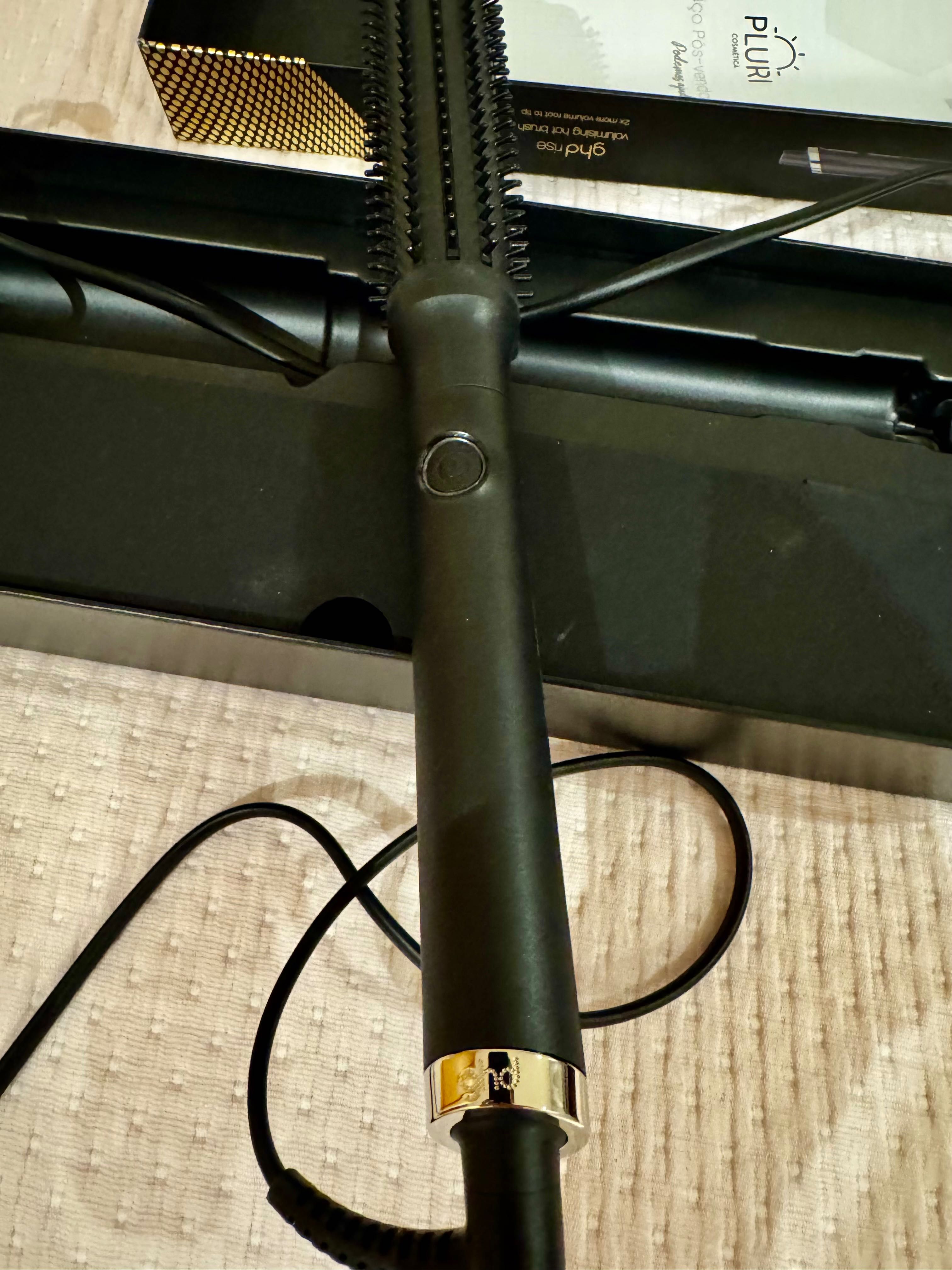 Escova GHD nova, com garantia