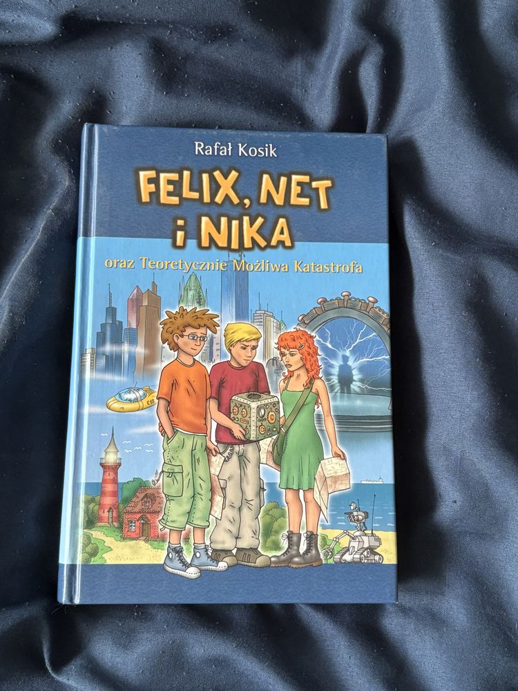 4 ksiażki z serii felix net i nika
