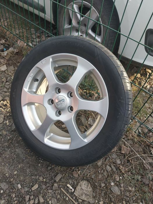 Продам колеса с резиной