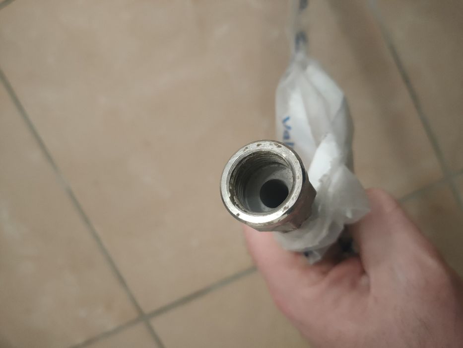 Wąż gazowy 1m z zaworem wąż do gazu