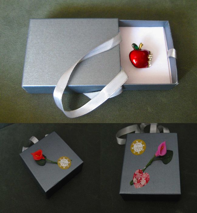 Alfinete / Broche/ Pregadeiras Maça c/ Trinca NOVO