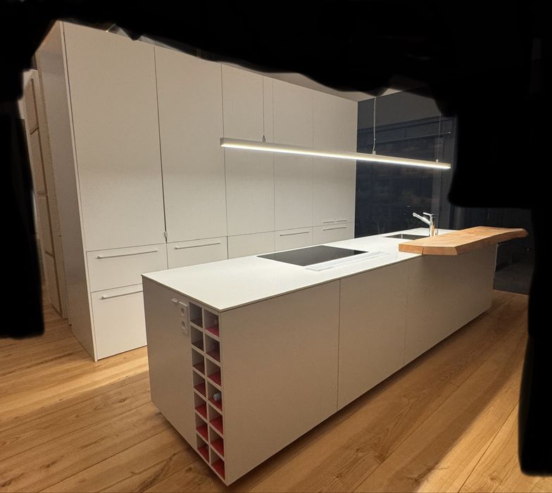 Bardzo duża wyspa kuchenna - kuchnia