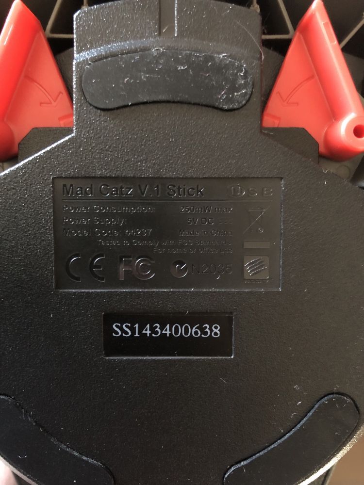Joystick Mad Catz V1 stick