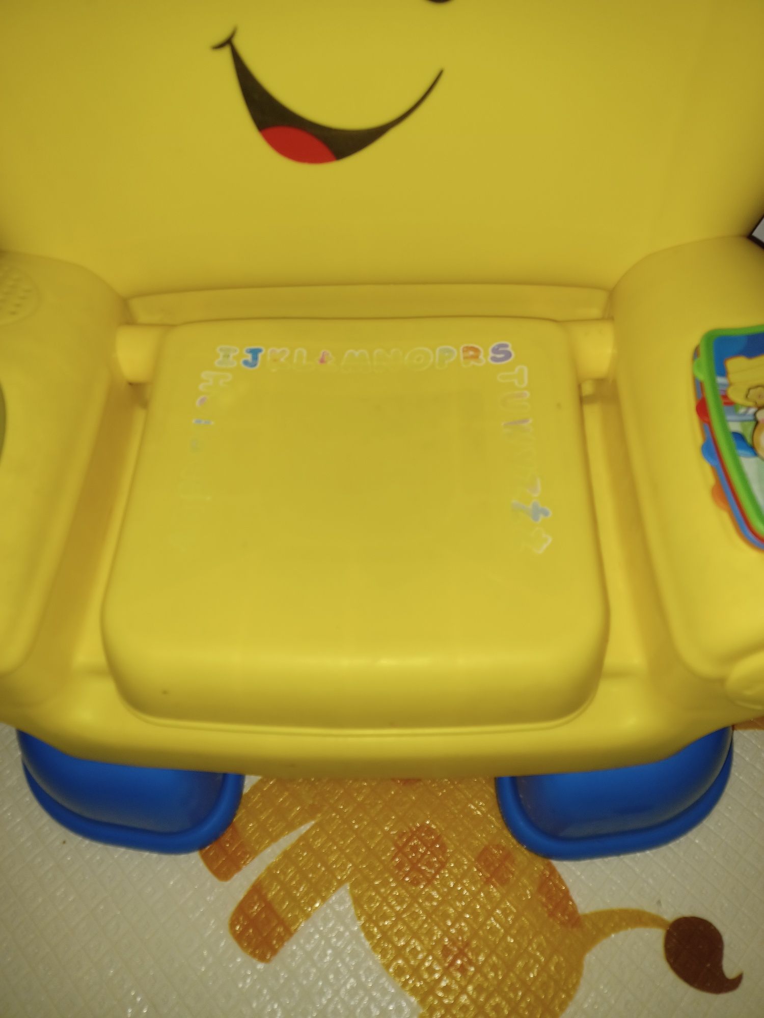 Fisher Price interaktywne krzesełko