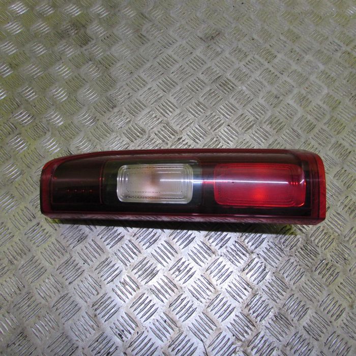 Фонарь стоп Рено Трафик 3 Опель Виваро фара задня права Trafic Vivaro