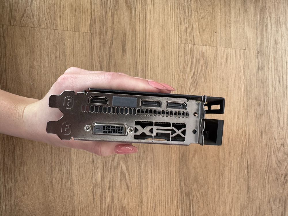 XFX AMD Radeon RX580 8GB