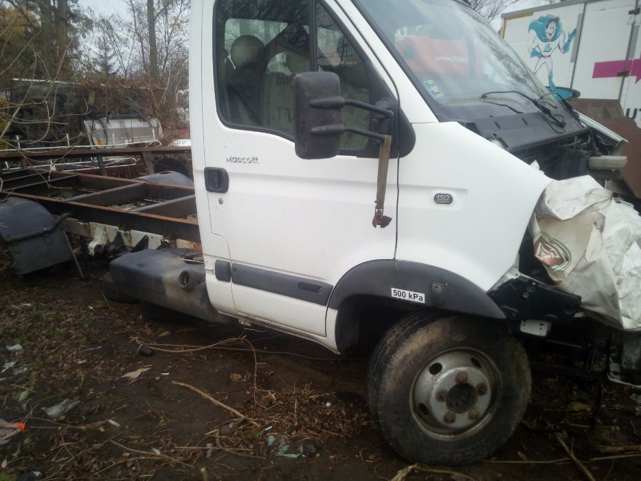 Renault Mascott na czesci kabiny skrzyne silniki dyfer 2,8 3.0