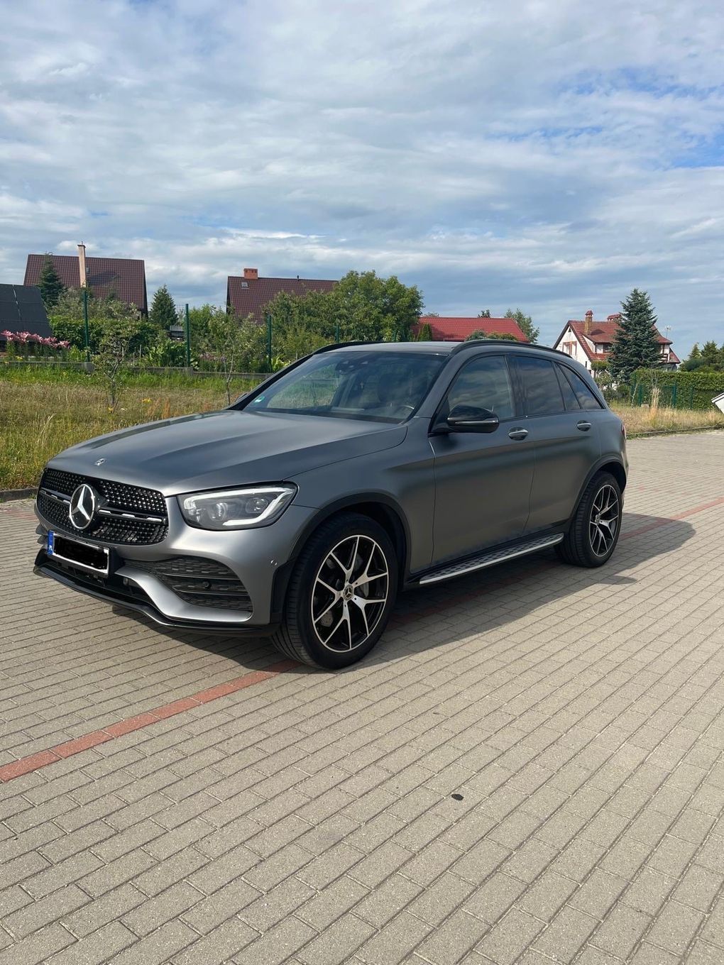 Mercedes-Benz GLC Mercedes - Benz GLC 400 D, linia AMG