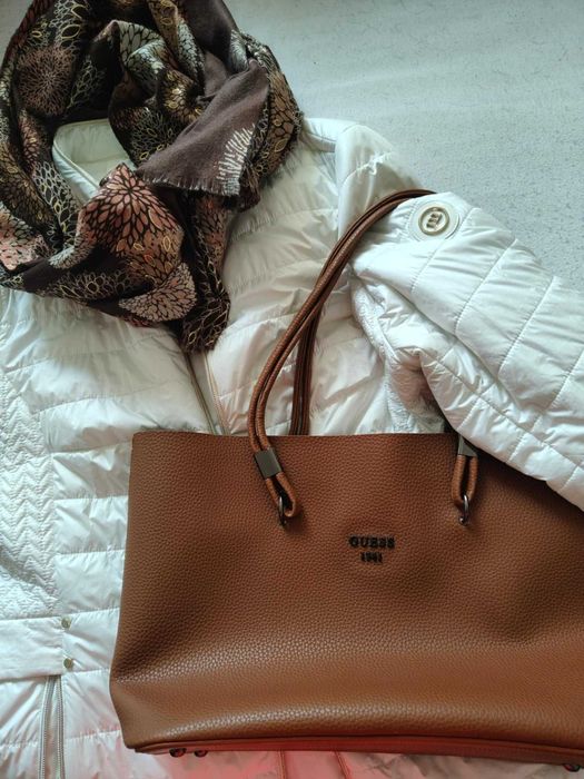 Sprzedam Torbę GUESS w pięknym rudym kolorze