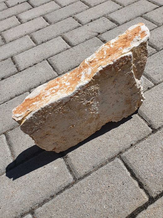 Kamien chodnikowy naturalny
