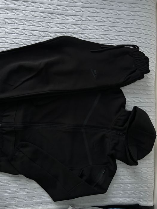 Zestaw ubrań dla chłopca rozmiar 140