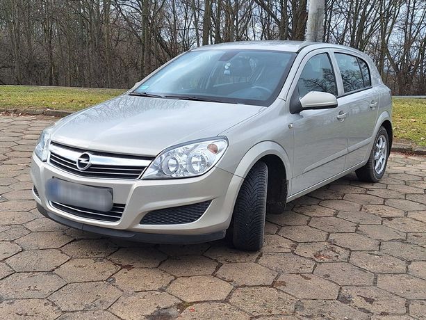 Opel Astra H 2008 1.4 benzyna