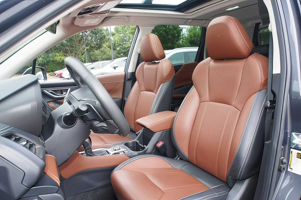 Subaru Forester      2023