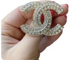 Broszka wysadzana cyrkoniami