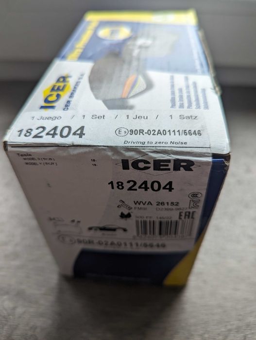 Комплект гальмівних колодок Tesla M3 MY