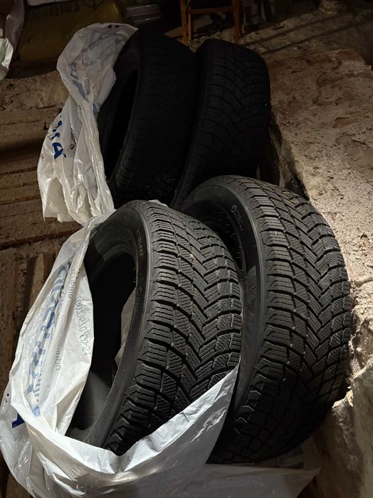 Зимові шини Michelin X-ICE Snow SUV 225/65 R 17 - 2024
