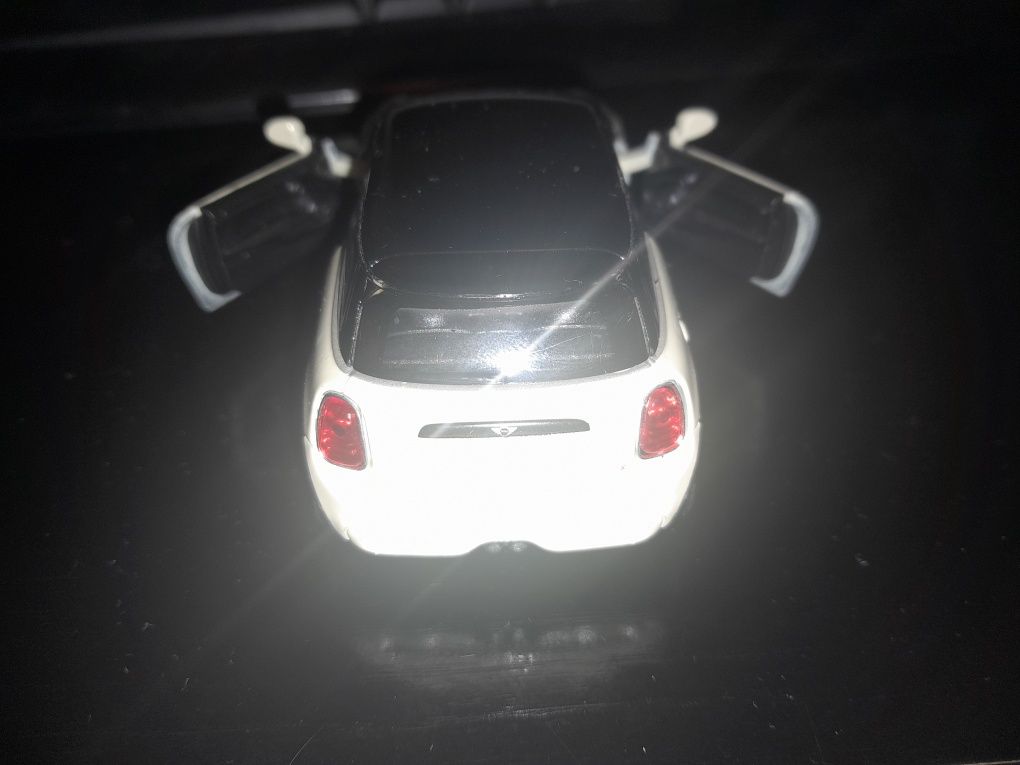 Mini Cooper escala 1 38