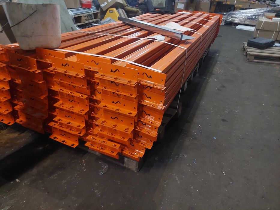 Стелажі палетні Стеллаж складской паллетный