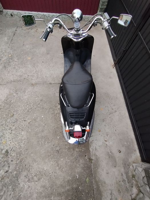 Продам скутер/мопед Honda joker