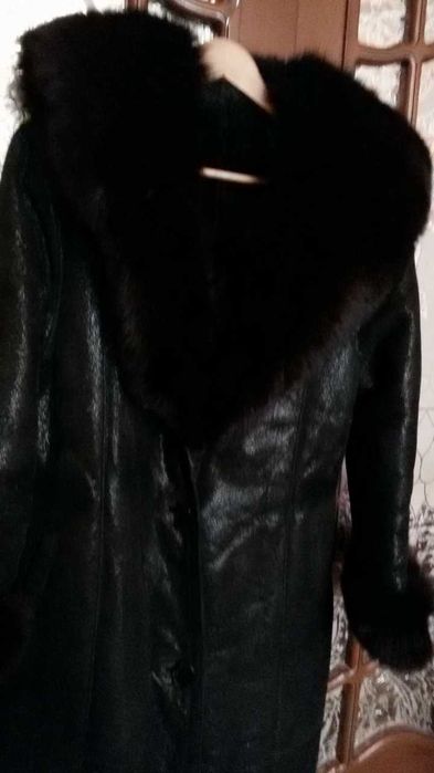 Дубленка женская, Италия,натуральная,с лазером,размер 48-50