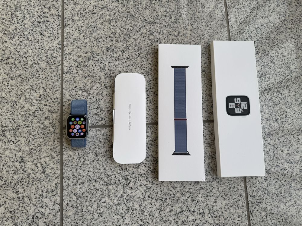 Apple Watch SE 2 40mm, Bateria 92%, Stan Idealny