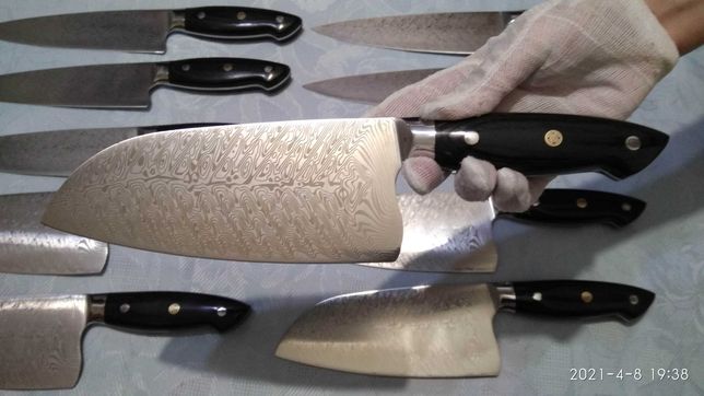 Кухонний ніж Сантоку з дамаським текстуванням (17,7 см. лезо)