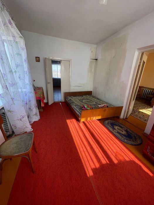 Продам будинок в селі чижівка Житомирської області 10км Звягель