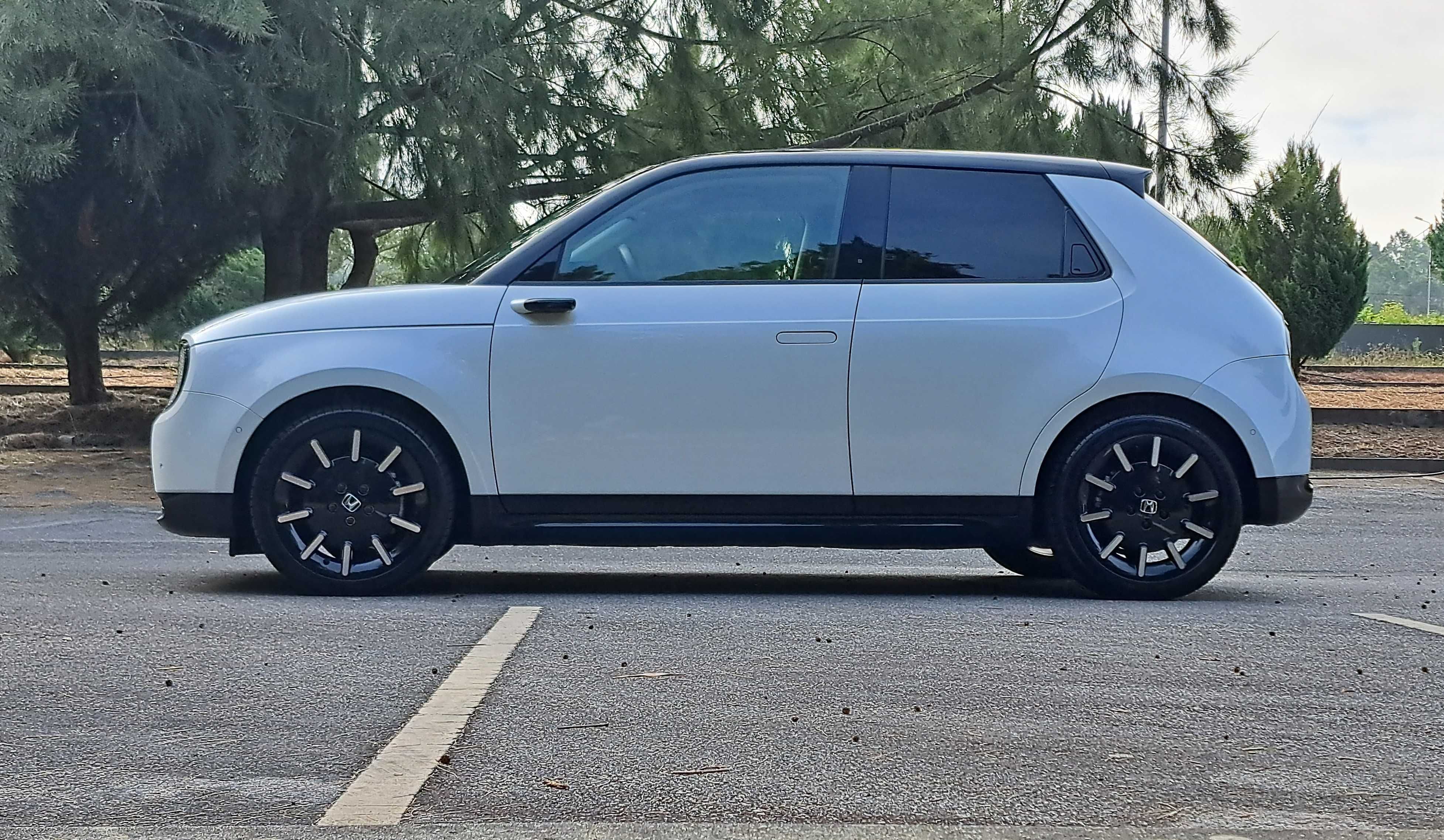 Honda-e Advance (nacional) apenas 4.200 km