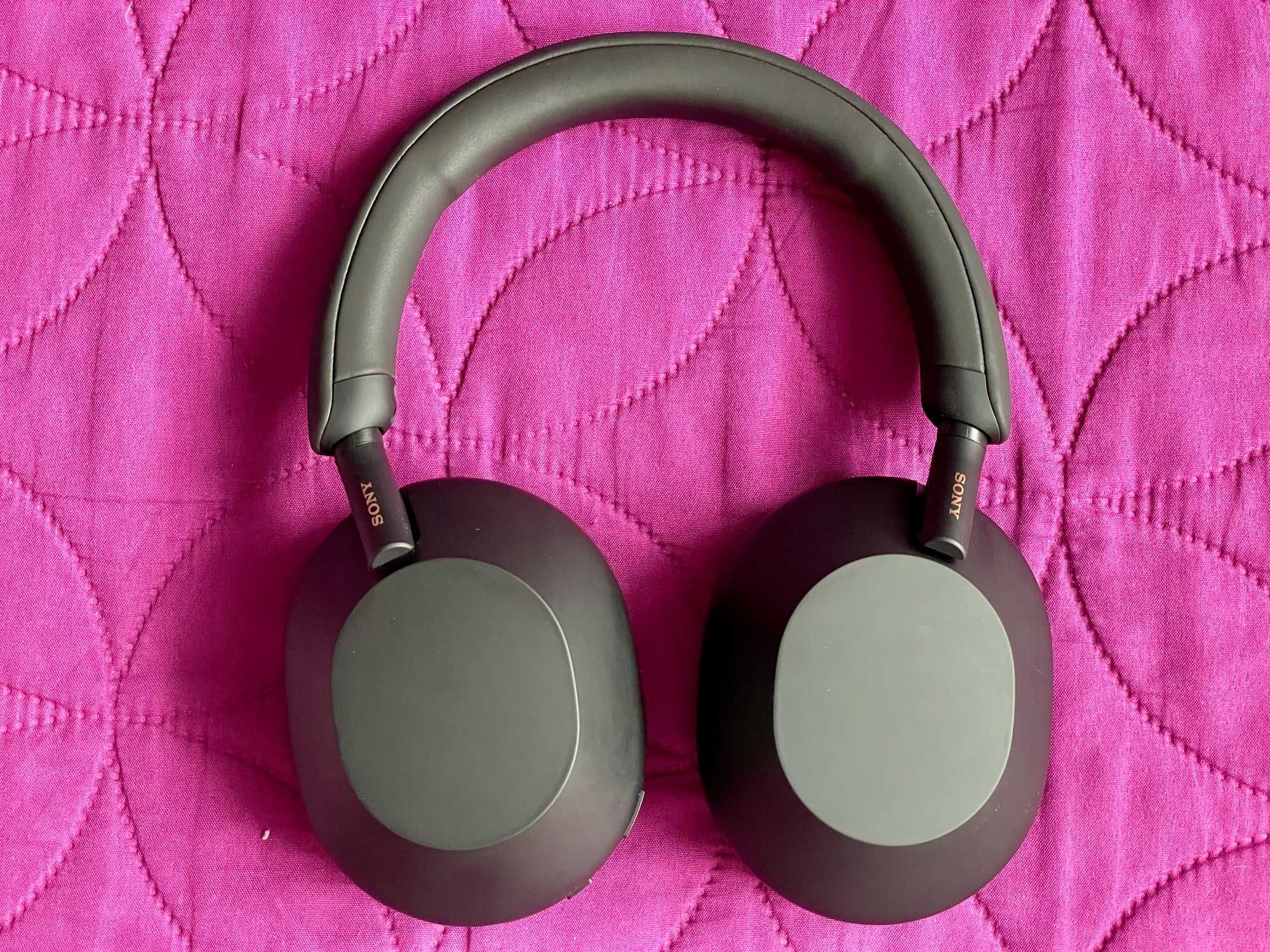 Słuchawki nauszne Sony WH-1000XM5 ANC Bluetooth czarne bdb komplet