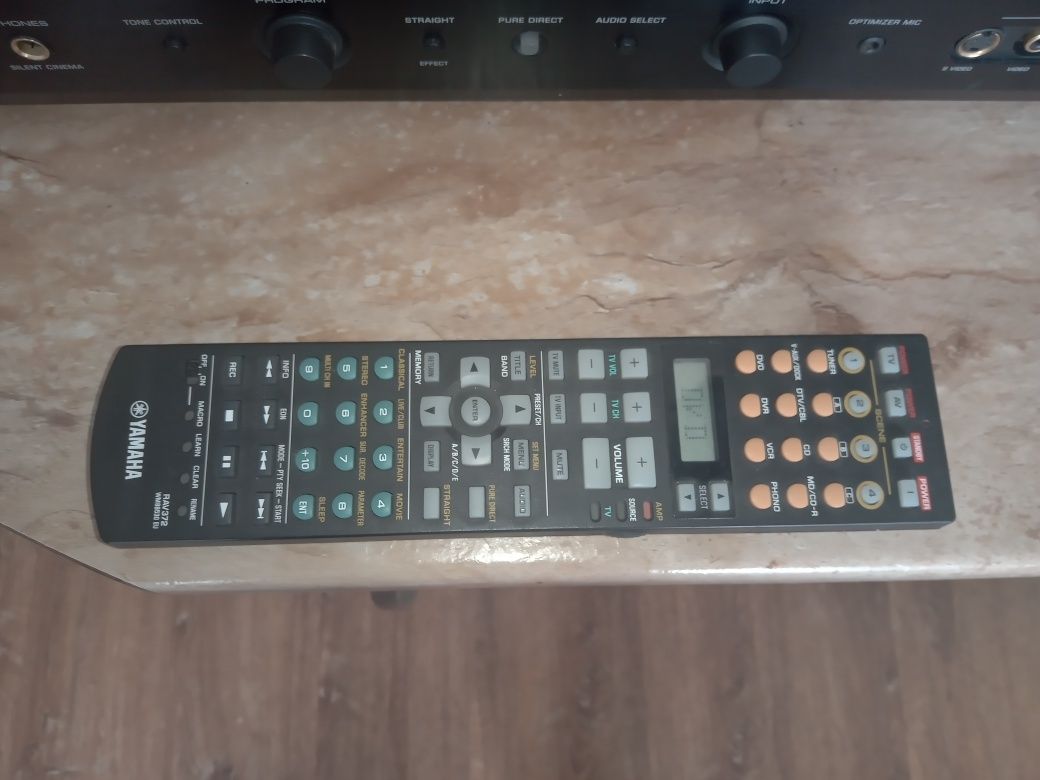 Amplituner Yamaha rxv863
