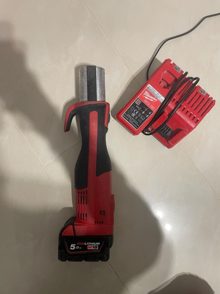 Zaciskarka geberit Novopress aco 203