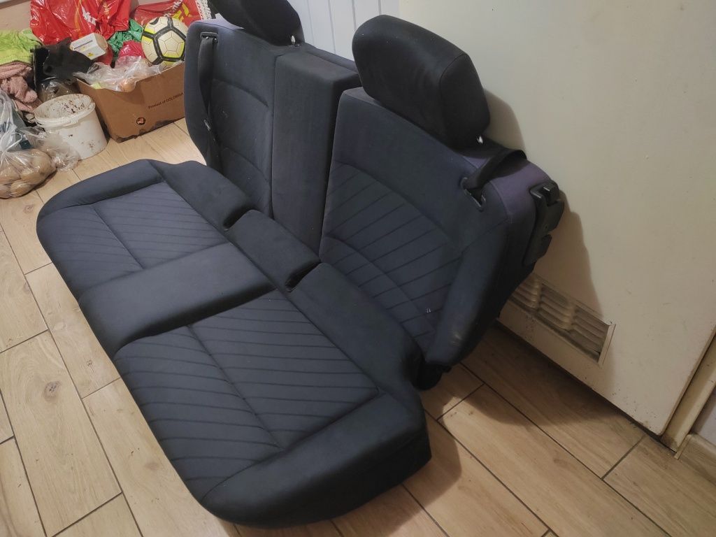Tylna Kanapa Audi 100 c4